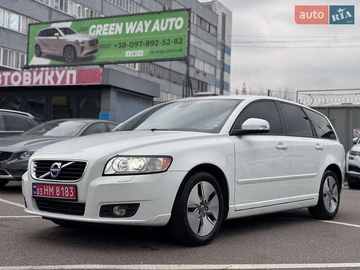 Авто Volvo V50 2011 № 8219232