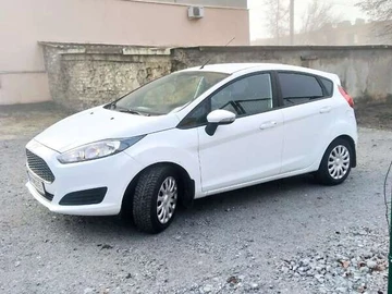 Авто Ford Fiesta 2015 № 8219239
