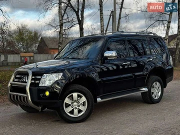 Авто Mitsubishi Pajero Wagon 2008 № 8219254
