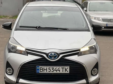 Авто Toyota Yaris 2015 № 8219272