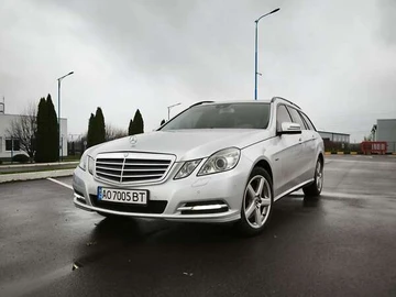 Авто Mercedes E-Class 2012 № 8219403