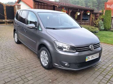 Авто Volkswagen Touran 2013 № 8219410