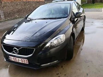 Авто Volvo V40 2016 № 8219416