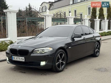 Авто BMW 5 Series 2013 № 8219418