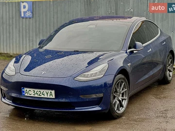 Авто Tesla Model 3 2018 № 8219432