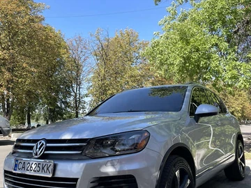Авто Volkswagen Touareg 2011 № 8219593