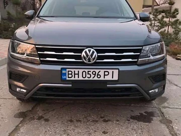 Авто Volkswagen Tiguan 2017 № 8219606