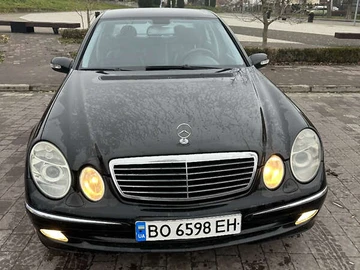 Авто Mercedes E-Class 2004 № 8219975