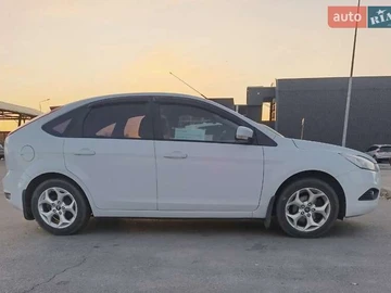Авто Ford Focus 2011 № 8220017