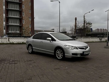 Авто Honda Civic 2008 № 8220022