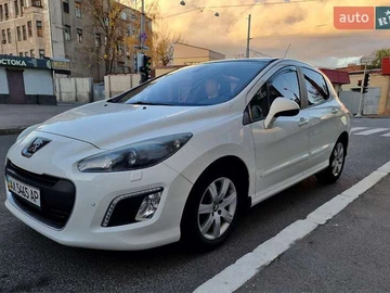 Авто Peugeot 308 2012 № 8220043