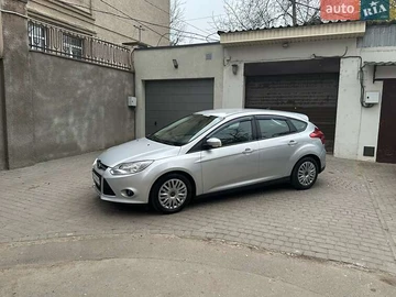 Авто Ford Focus 2014 № 8220060