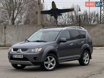 Авто Mitsubishi Outlander Xl 2009 № 8220081