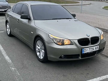 Авто BMW 5 Series 2004 № 8220083