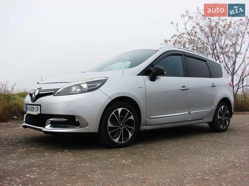 Авто Renault Grand Scenic 2015 № 8220290