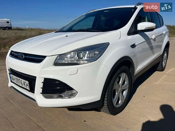 Авто Ford Kuga 2013 № 8220336