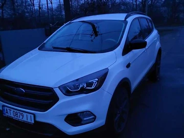 Авто Ford Escape 2019 № 8220461