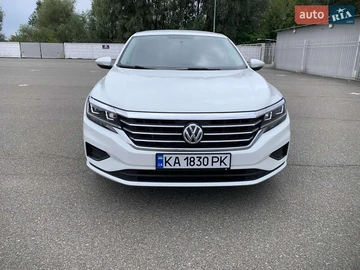 Авто Volkswagen Passat 2019 № 8220476