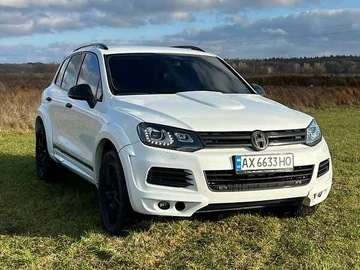 Авто Volkswagen Touareg 2013 № 8220482