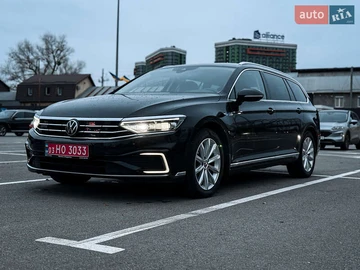 Авто Volkswagen Passat 2021 № 8220500