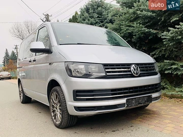 Авто Volkswagen Multivan 2016 № 8220537