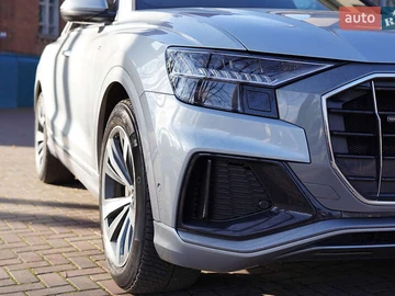 Авто Audi Q8 2023 № 8220563