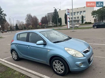 Авто Hyundai I20 2009 № 8220896