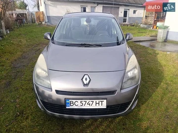 Авто Renault Grand Scenic 2010 № 8220929