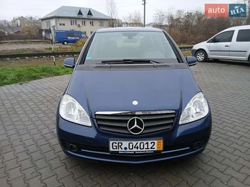 Авто Mercedes A-Class 2010 № 8221033