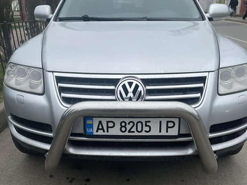 Авто Volkswagen Touareg 2004 № 8221047
