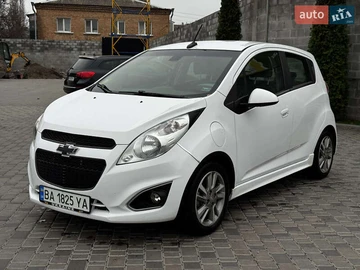 Авто Chevrolet Spark Ev 2013 № 8221054