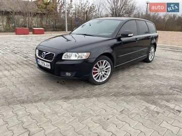 Авто Volvo V50 2011 № 8221157