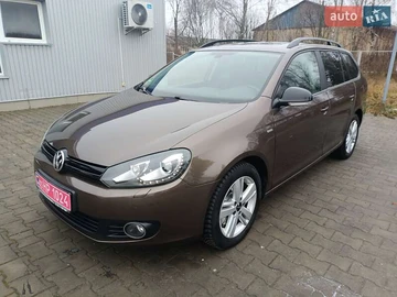 Авто Volkswagen Golf 2013 № 8221207