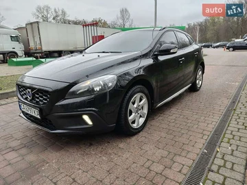 Авто Volvo V40 Cross Country 2014 № 8221301