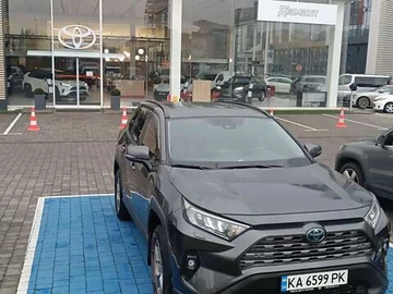 Авто Toyota Rav4 2022 № 8221544