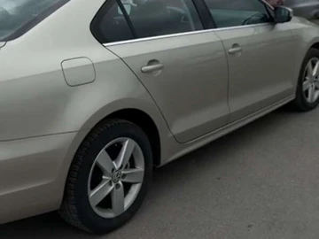 Авто Volkswagen Jetta 2012 № 8221668