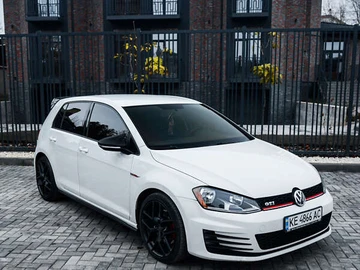 Авто Volkswagen Golf Gti 2016 № 8221676