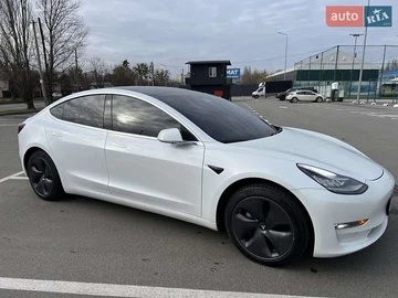 Авто Tesla Model 3 2020 № 8221895