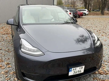 Авто Tesla Model Y 2021 № 8221931