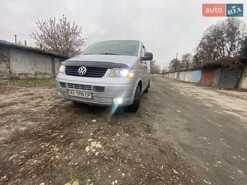 Авто Volkswagen Transporter 2004 № 8221990