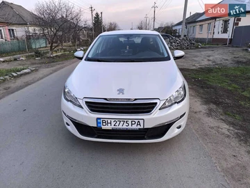 Авто Peugeot 308 2017 № 8222027