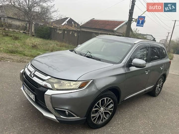 Авто Mitsubishi Outlander 2017 № 8222037