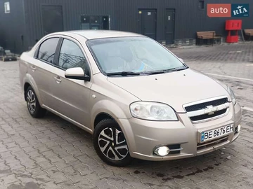Авто Chevrolet Aveo 2007 № 8222118