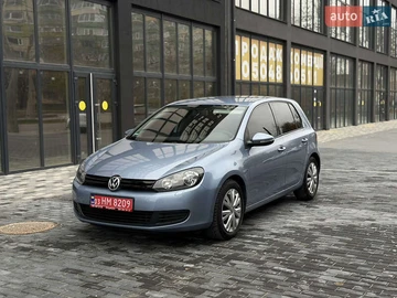 Авто Volkswagen Golf 2010 № 8222209