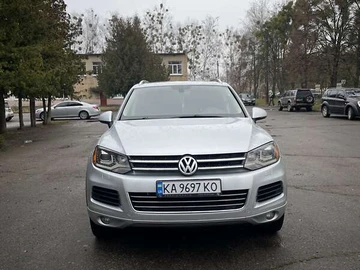 Авто Volkswagen Touareg 2010 № 8222260