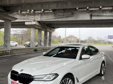 Авто BMW 5 Series 2023 № 8222294