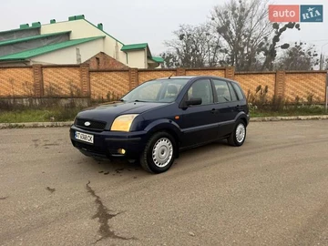 Авто Ford Fusion 2003 № 8222448