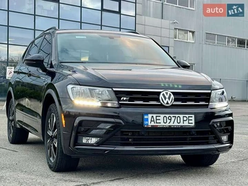 Авто Volkswagen Tiguan 2019 № 8222843