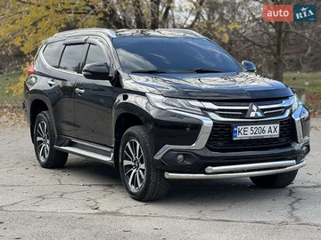 Авто Mitsubishi Pajero Sport 2017 № 8222849