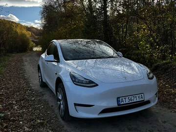 Авто Tesla Model Y 2022 № 8222859